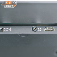 機頂設有HDMI及USB插口，後者可外接USB裝置播放多媒體檔案。