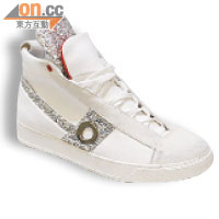 Sneakers　$2,750