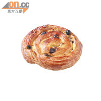 Raisin Danish $21（c）<br>agnès b.餅店人氣Danish之一，用自家麵粉酵製，加入優質提子乾烤焗而成，外層酥鬆，內裏提子香甜富牛油味。