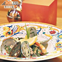 餐廳Bene供應正宗意國美食，海鮮食材多數來自島上的金巴蘭漁村。 