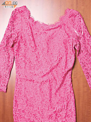 Diane von Furstenberg粉紅色喱士Zarita Dress $3,200（c）