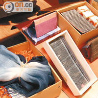 天染工坊的圍巾採用天然染法，令色澤有不一樣層次，NT1,680起（約HK$434）。