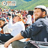 不丹本身已是「龍友天堂」，加上宗教色彩濃厚的Tsechu，更把外國遊客引來。 