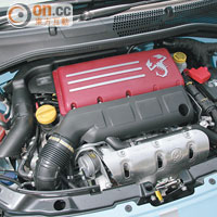 Turbo引擎容積維持1.4公升，輔以BMC高流量風隔提升吸風量，增強引擎效能。