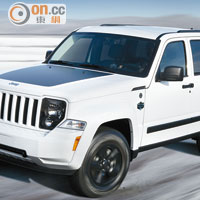 2002年<br>Liberty的出現，目的在於取代Cherokee成為Jeep進佔中型SUV市場武器。