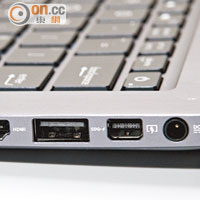 擴充端子如USB 3.0、Mini DisplayPort等設於機側。