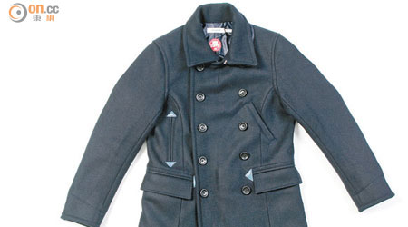 Nonnative×Gore深藍色Windstopper Pea Coat $8,799（d）