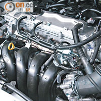 建基於Valvematic技術的2公升引擎，創下14.7km/L的低耗油數據。