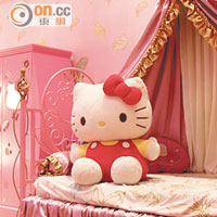 Hello Kitty的睡房，是女孩們最愛的拍照場景。