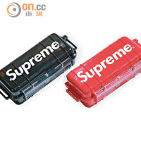 Supreme×Pelican紅/黑色Case $748/各