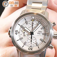 Aquatimer Chronograph搭載79320自動機芯，今年首次推出白色錶面設計。$62,700