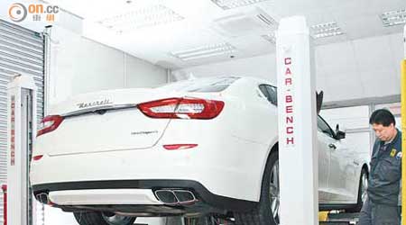使用Car Bench可輕易將底盤拉回出廠設定，難怪能成為Maserati指定底盤矯正平台。
