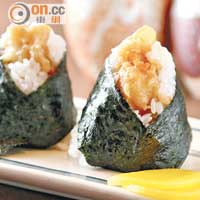 炸蝦飯糰 $38<br>用飯和紫菜包裹着炸蝦，充實又飽肚，是名古屋的名產之一。
