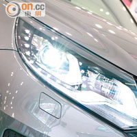 Tiguan CUP追加了Bi-xenon動態轉向頭燈，為駕駛者提供更佳的照明。