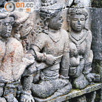 整座婆羅浮屠佛塔的石刻栩栩如生，包含了不同佛經故事。