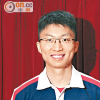 香港專業花式跳繩學校校長兼花式跳繩教練陳慶輝。