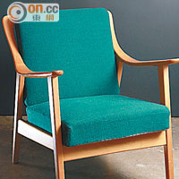 70年代的Lounge Chair，原木座椅配合綠色座墊，令人眼前一亮！ $7,000