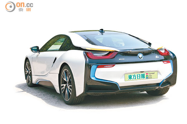 Bmw I8未來 插 班生 東方日報