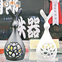 兔仔燈罩亦為南部鐵器之一，不少人買來送禮或自用，￥2,940（約HK$214）。