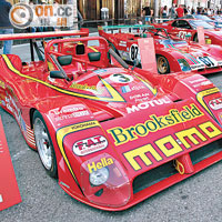 1994年問世的333 SP，率領歷代法拉利賽車亮相比華利山。