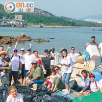 「清潔香港」運動推行至今，已有超過15萬人次參與，反映港人樂意以行動為環保出力。 