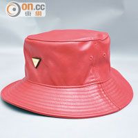 紅色Bucket Hat $630