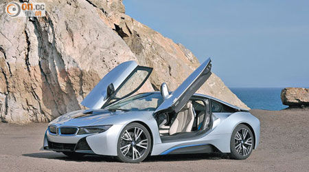 BMW i8