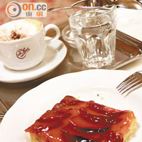 香濃咖啡以外，Cafe Sperl的糕點非常出色，甜度完美的蘋果批售€3.2（約HK$28）。