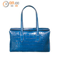 Max Mara藍色皮手袋 $6,980（L）
