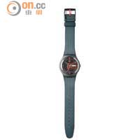 Swatch灰 × 黑色條紋膠錶 $560（H）
