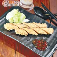 台南鮮蝦捲 $53<br>外皮酥脆的豬網油及香濃可口的鮮蝦粒與鮮魚膠餡料，是台南的特色小食之一。