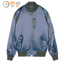 IZZUE COLLECTION深藍色MA-1 Jacket $2,599（D）