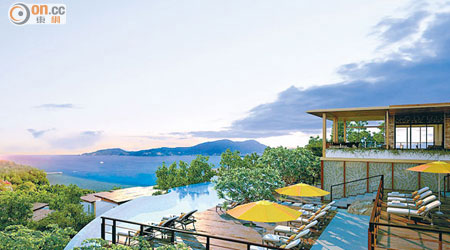 Amari Phuket位於布吉島芭東海灘南端，位置私密，充滿熱帶小島風情。