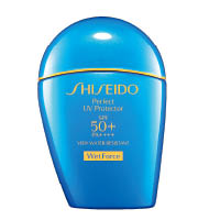 Shiseido Perfect UV Protector SPF50+ PA++++ $340/50ml（F）<br>WetForce技術配合專利防曬技術SuperVeil-UV 360，不只具高度防水功能，更是遇水愈強。