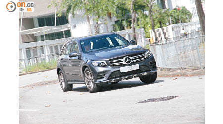 Mercedes-Benz GLC 300 售價：$599,900