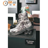 Dr.Martens Pascal 8 Eye Boots $1,299/各