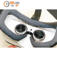 眼罩邊緣有海綿保護，兩邊鏡片則支援96度視野。