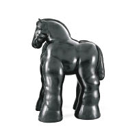 哥倫比亞藝術家Fernando Botero的銅雕作品《Horse》，體形圓潤，跟其畫作一脈相承。（估價$450萬~$550萬）