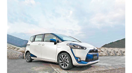 Toyota Sienta