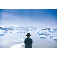 《Iceland Landscape No.03》<br>跟Suitman走到冰島，彷彿感受到當地的寧靜。