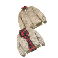 PHENOMENON金×紅色格仔頸巾MA-1 約$2,842（C）