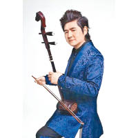 有太極琴俠之稱的陳軍，是當今中國傑出的二胡演奏家之一。