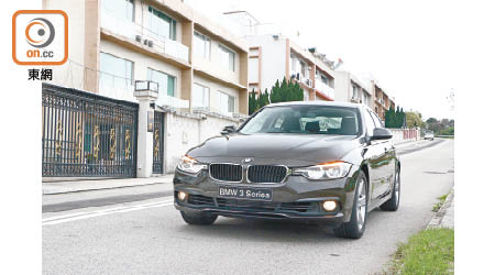 BMW 318iA Saloon 售價：$399,900