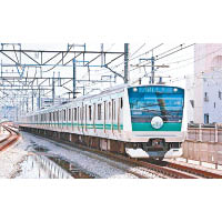 日本的鐵路網絡完善，多年來建立了一套「鐵道文化」，在全球都有不少Fans。