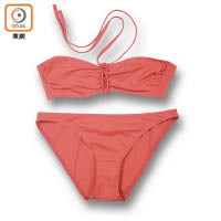 Hermès紅色入膊綁帶Bandeau Bikini Top $2,400、Bottom $1,300（B）