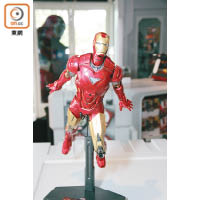 1:6 Iron Man Mark 6（精裝版） 售價：¥1,480