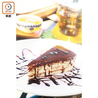 Tiramisu $65連飲品<br>每日均會限量供應自家製蛋糕，Tiramisu口碑不俗，質感幼滑且咖啡味香濃，唯一缺點是數量太少，中午過後可能已售罄。