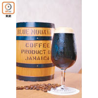 冷泡咖啡 $54<br>選用哥斯達黎加的咖啡豆，以專用的氮氣咖啡機沖泡，帶果香且酸度高。