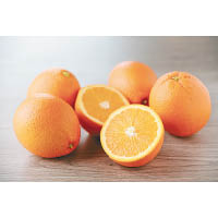水果全部有機，款式十分多，有橙、青檸、藍莓、桑莓等。