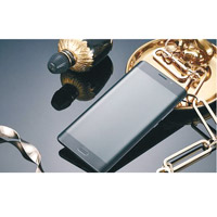 小米Note 2提供亮黑、冰川銀兩種配色。<br>售價：2,799人民幣起